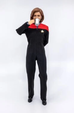 Captain Kathryn Janeway -Doll Toy Store captain kathryn janeway star trek gallery 611fd4c04ca50