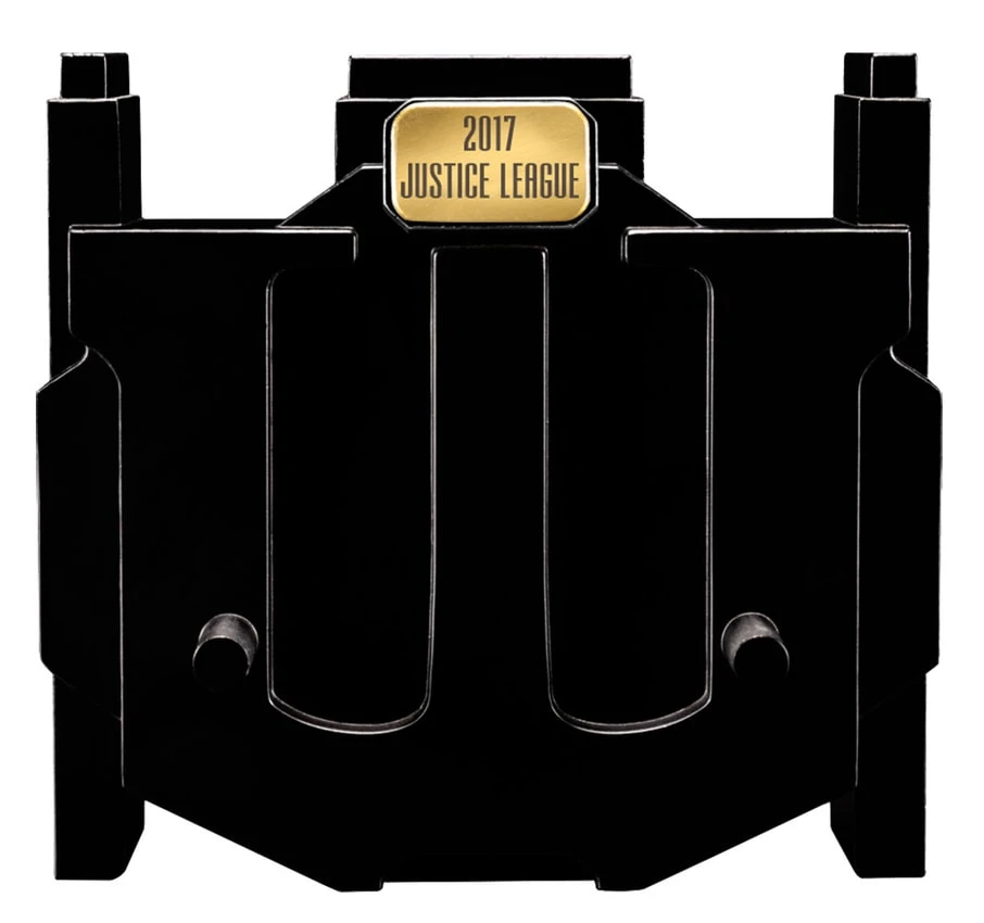 Justice League Metal Batarang 4 Justice League Metal Batarang - Image 4