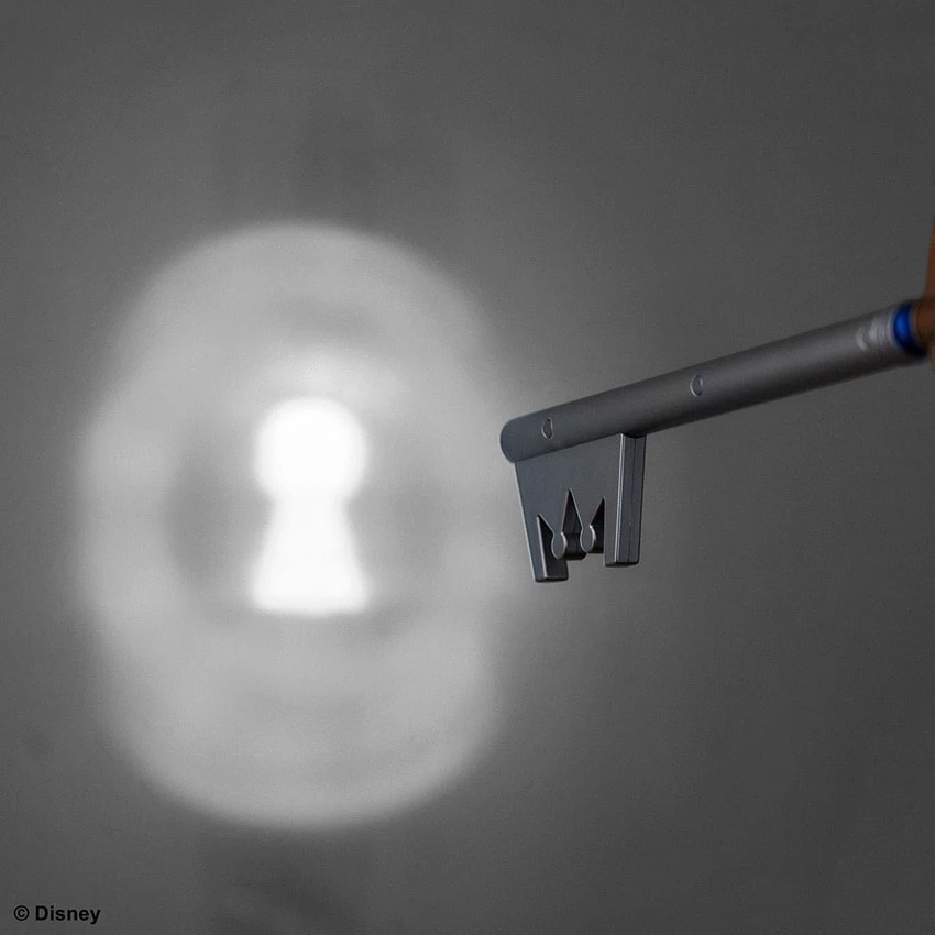 Square Enix Light-Up Keyblade 1 Square Enix Light-Up Keyblade
