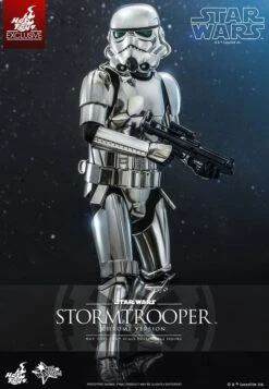 Hot Toys Stormtrooper (Chrome Version)